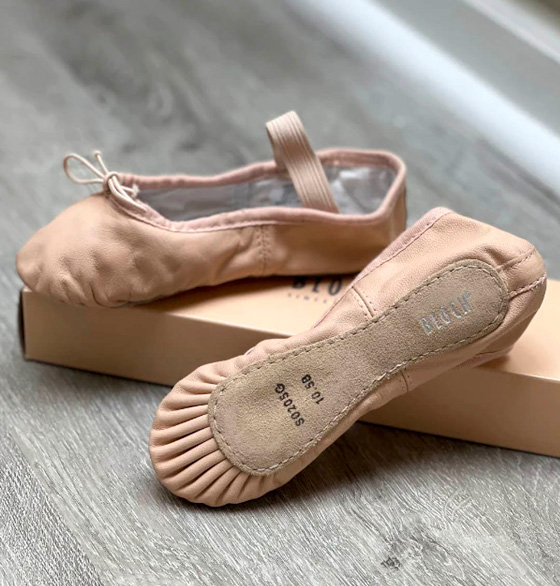 photo for Guide for New Dancers and Dance Parents: Selecting Ballet Shoes